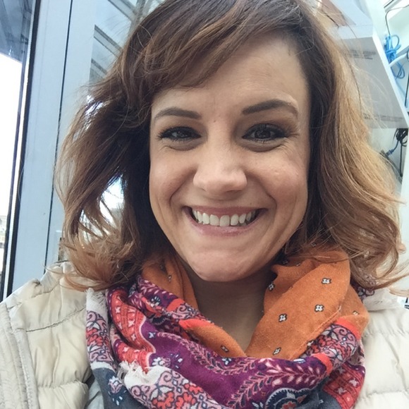 Meet your Posher, Greta - Picture 1 of 1